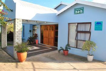 14 Antelope Street B & B: George Accommodation Garden Route 14 Antelope Street B & B: George Accommodation Garden Route